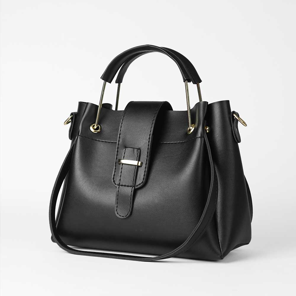 Emerald Bag with Flap Black