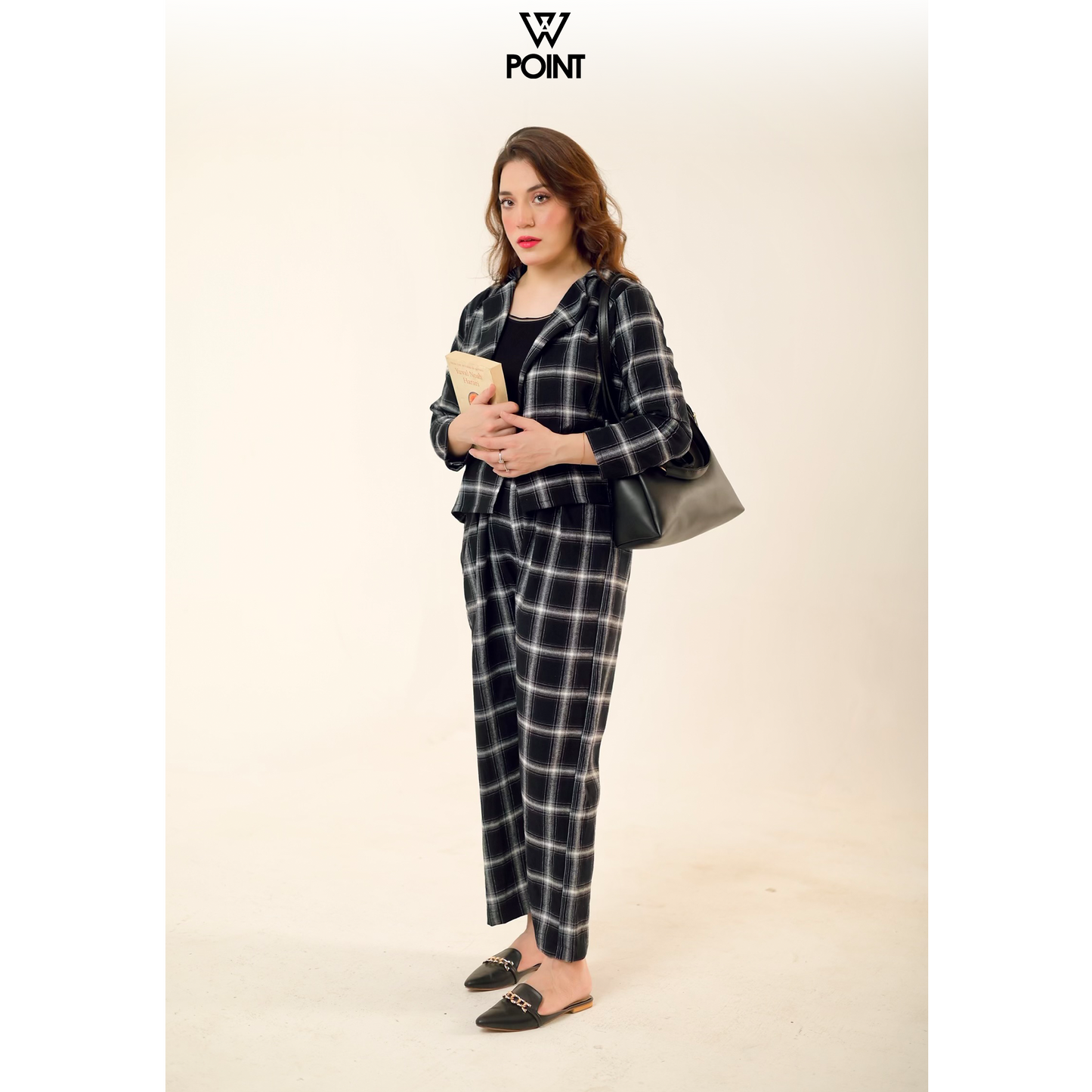 Emerald Bag with Flap Black